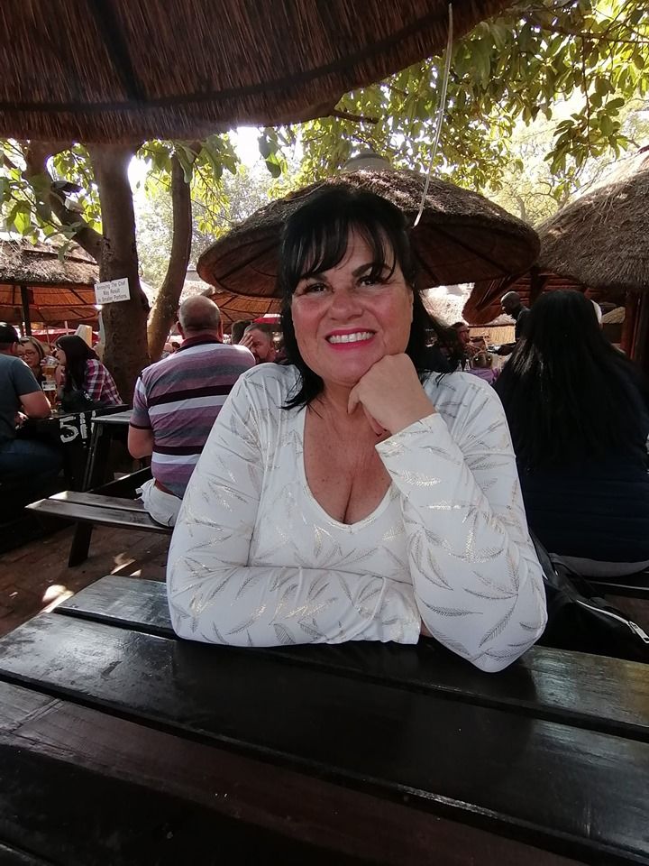 Browneyegirl03 Browneyegirl03