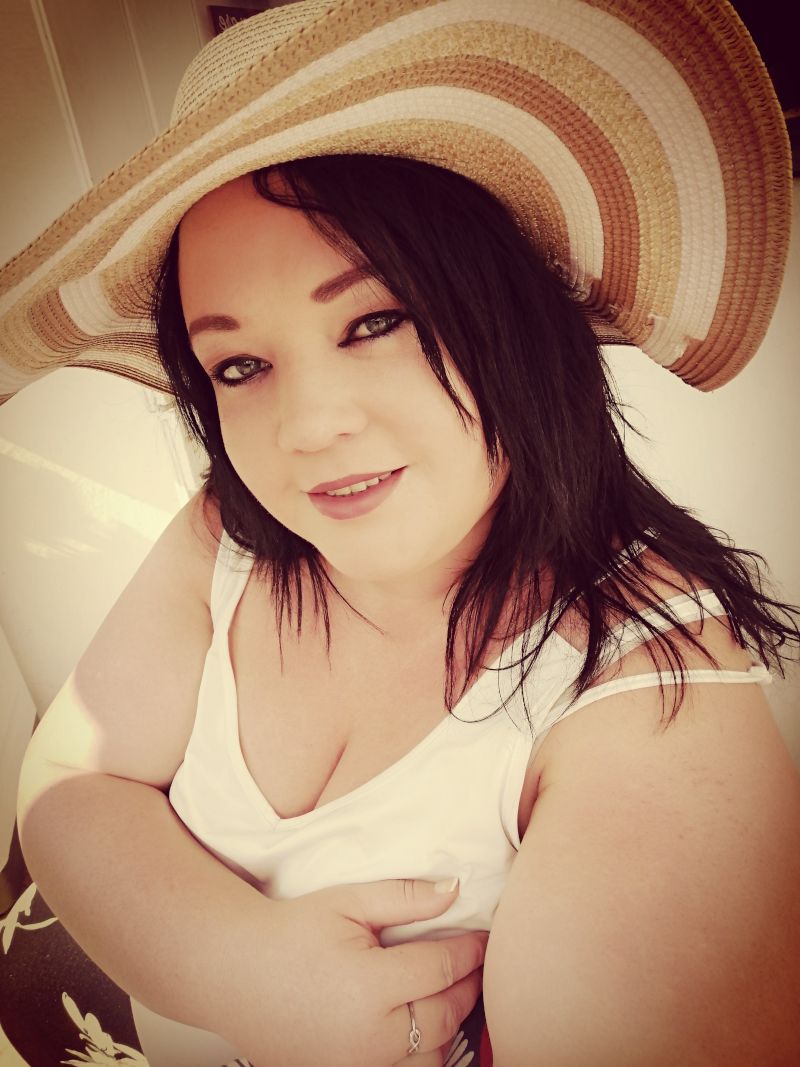 Nellamarie38 Nellamarie38