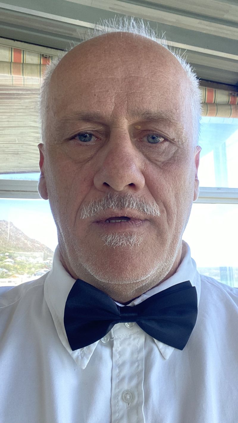 PhotograhicArtist PhotograhicArtist