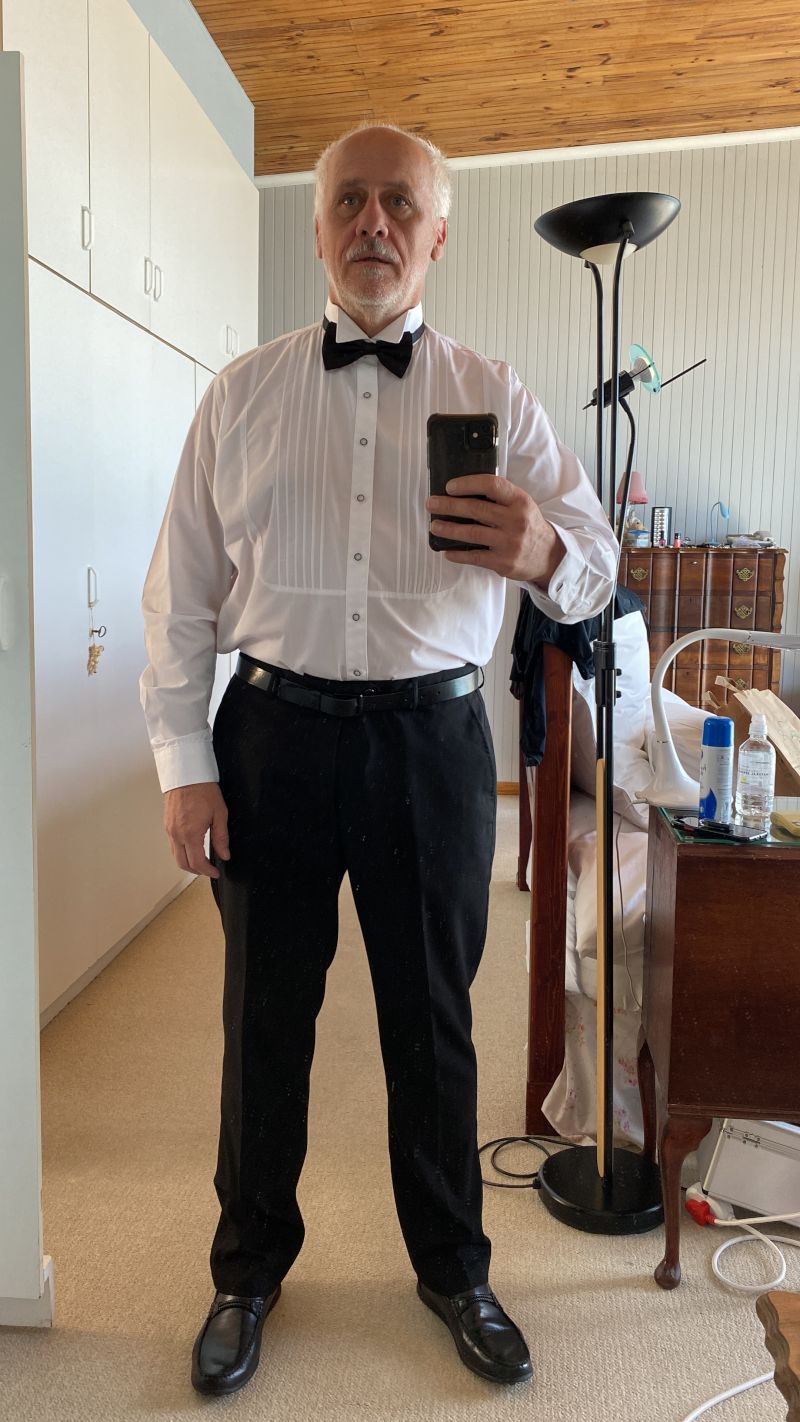 PhotograhicArtist PhotograhicArtist