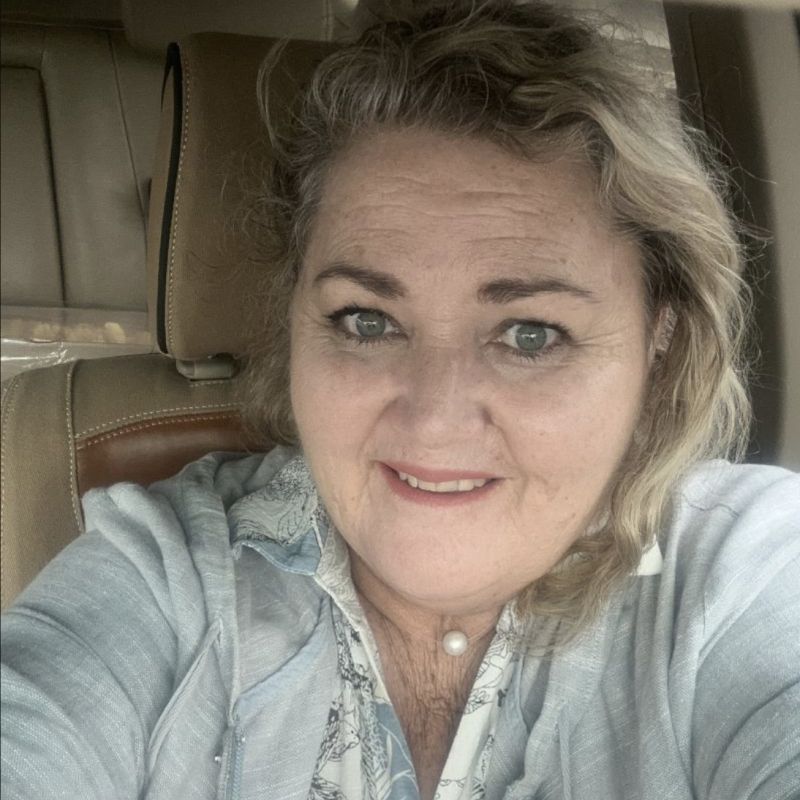 VOLKOMEVREDE VOLKOMEVREDE