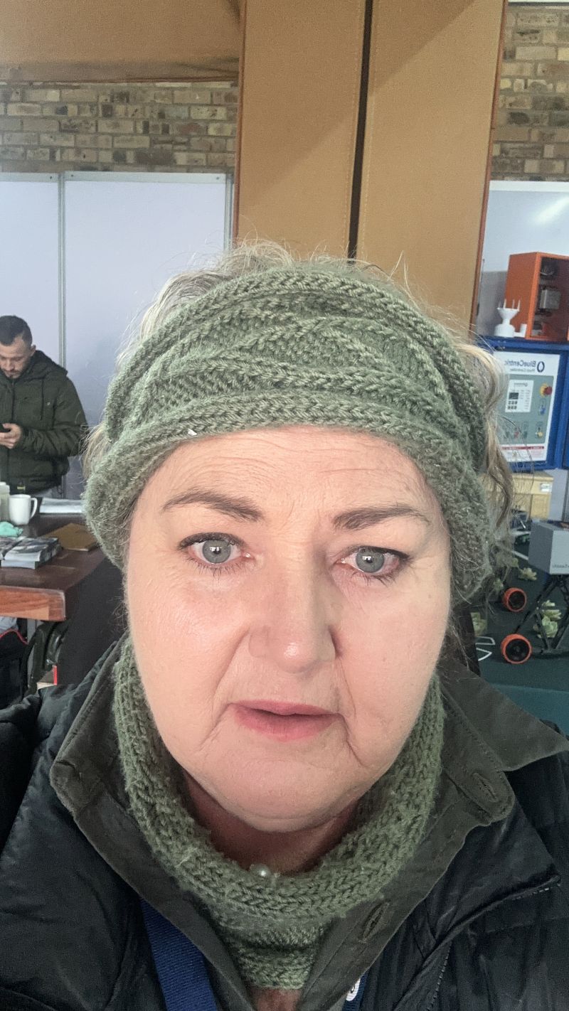 VOLKOMEVREDE VOLKOMEVREDE