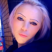 blondeChants
