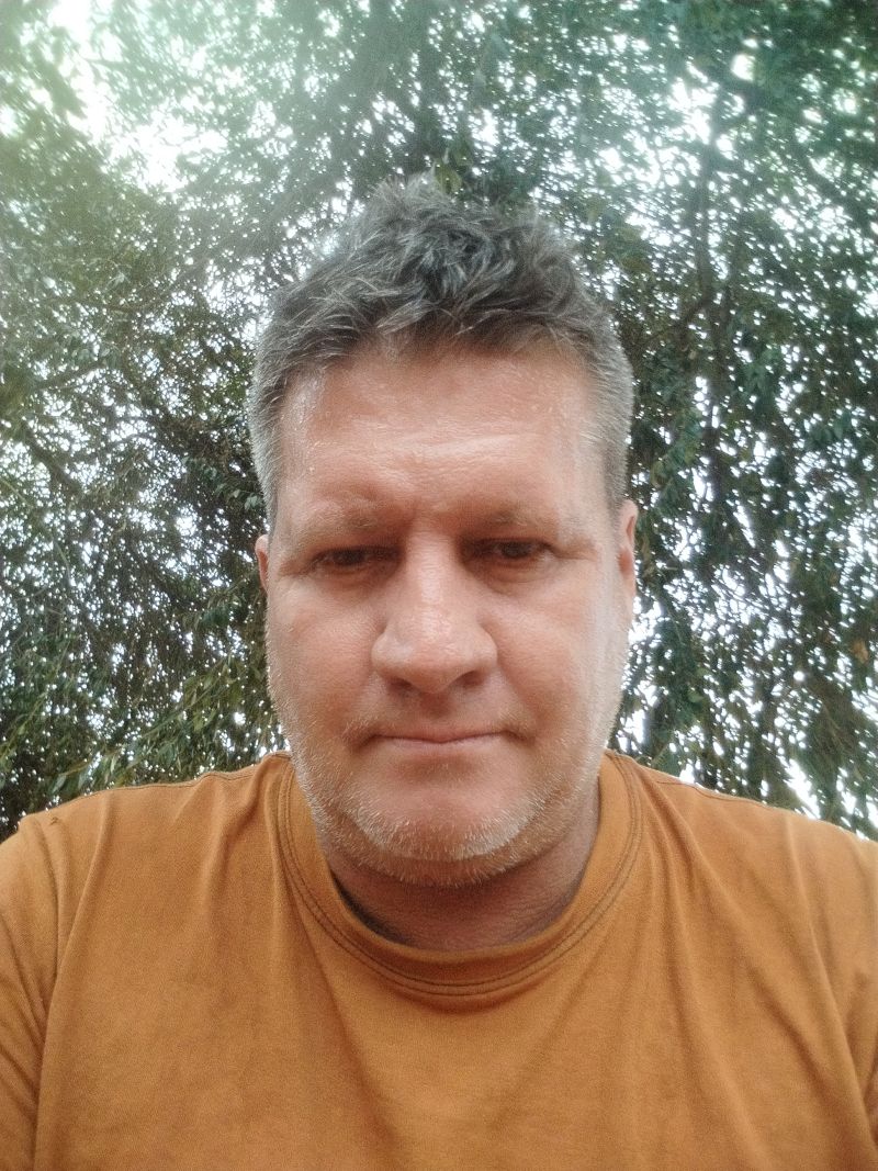 Wareliefde72 Wareliefde72