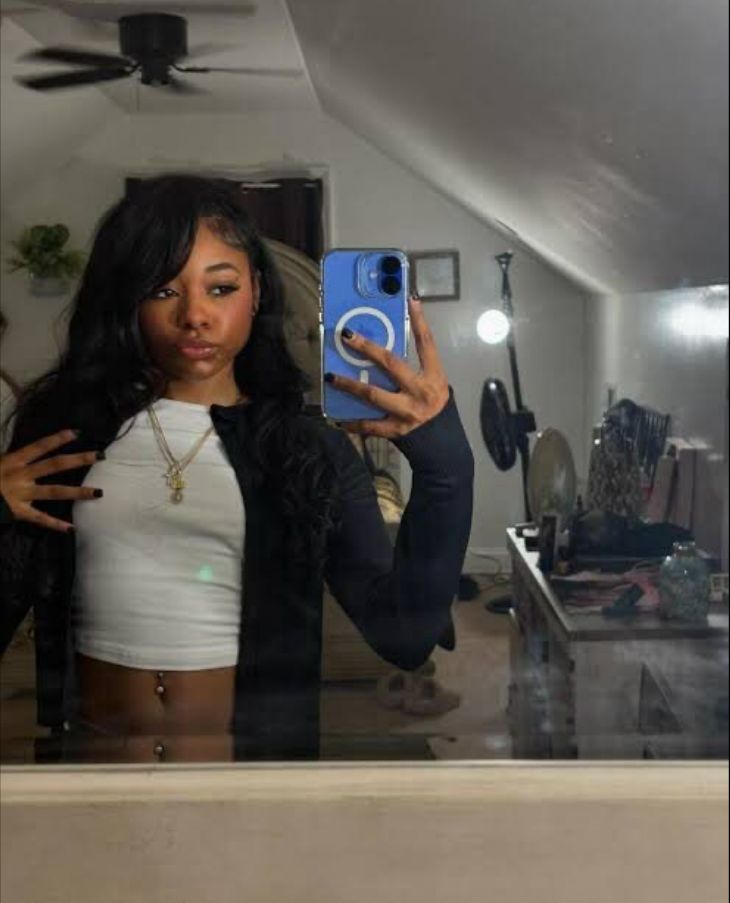 OliviaMoh0067 OliviaMoh0067