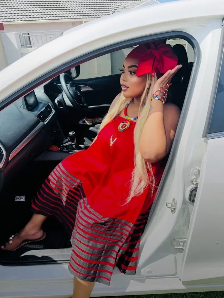 LovelySimz LovelySimz