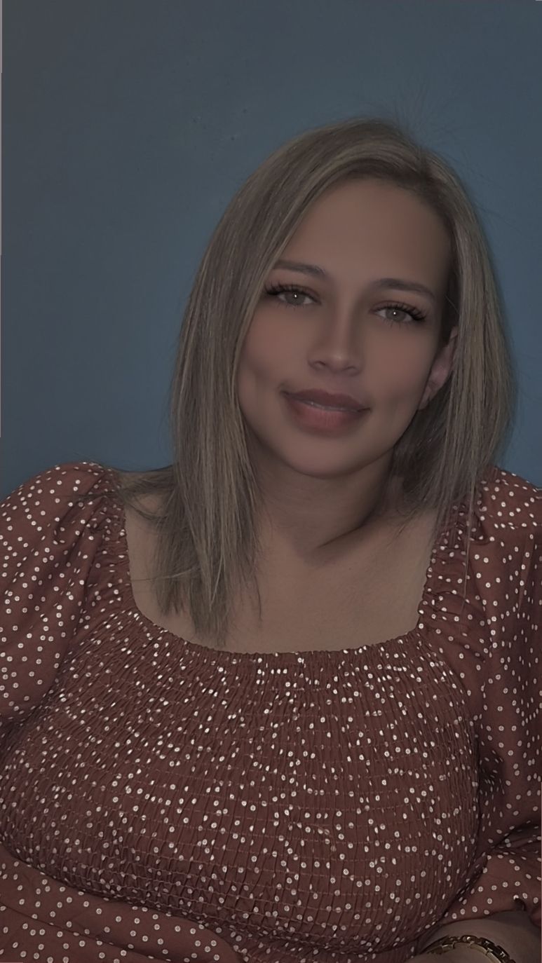 JustRose122 JustRose122