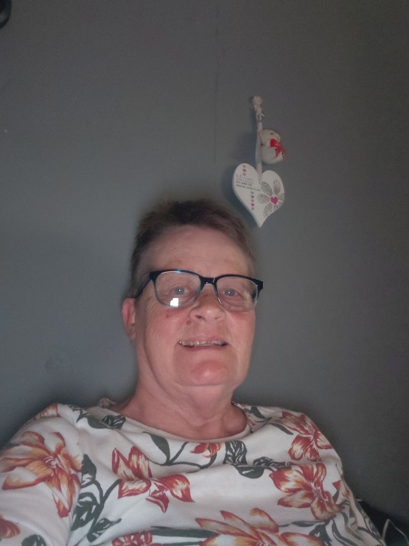 Lonely_677 Lonely_677