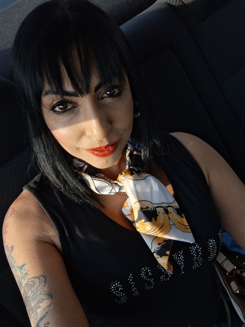 BuzzingForLove BuzzingForLove