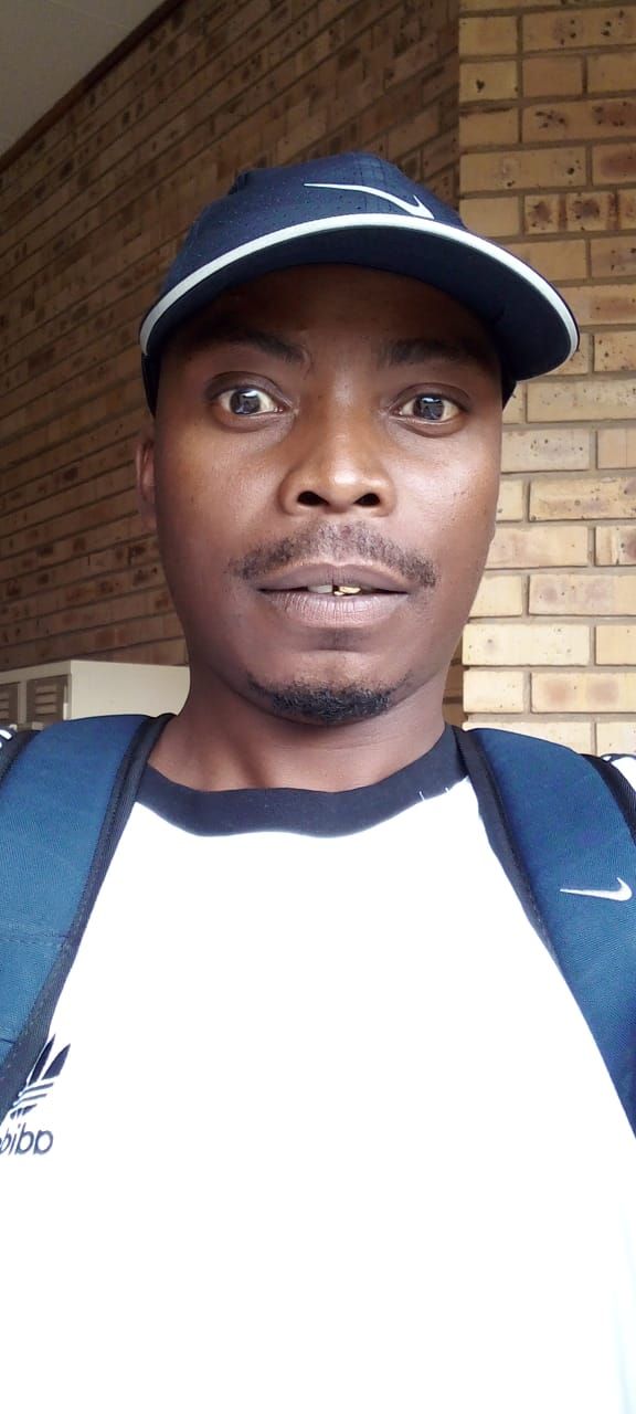 Lucky_Malaza Lucky_Malaza