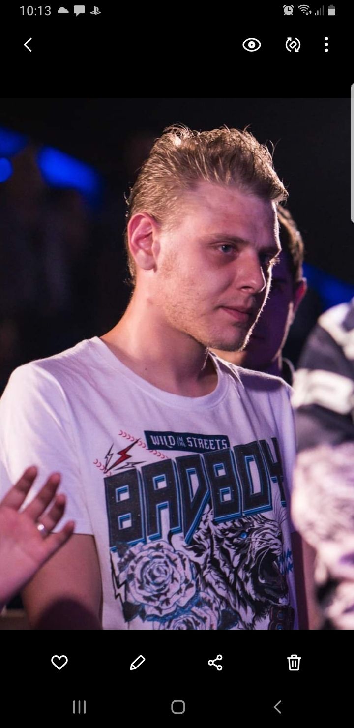 JuanJanzarber JuanJanzarber