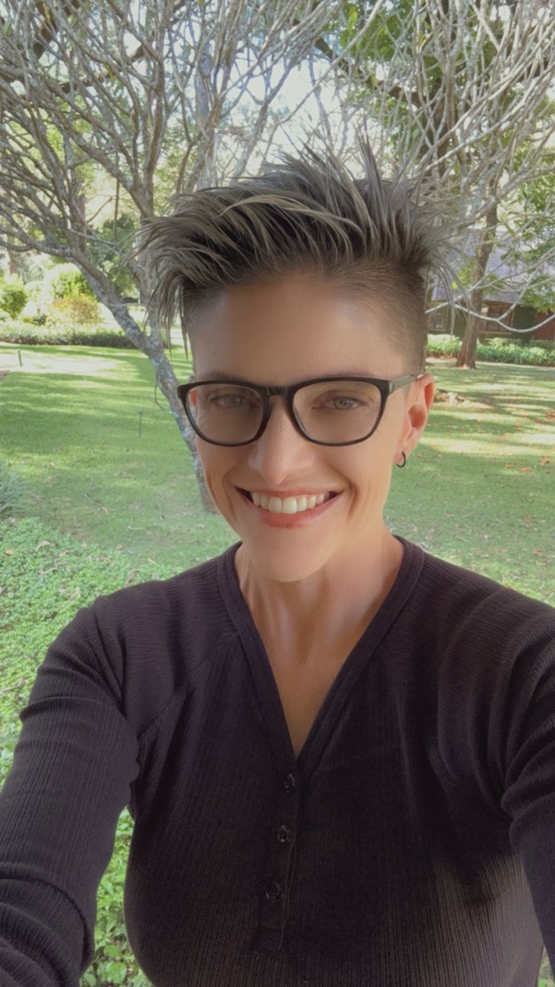 Enigmatic_Girl Enigmatic_Girl