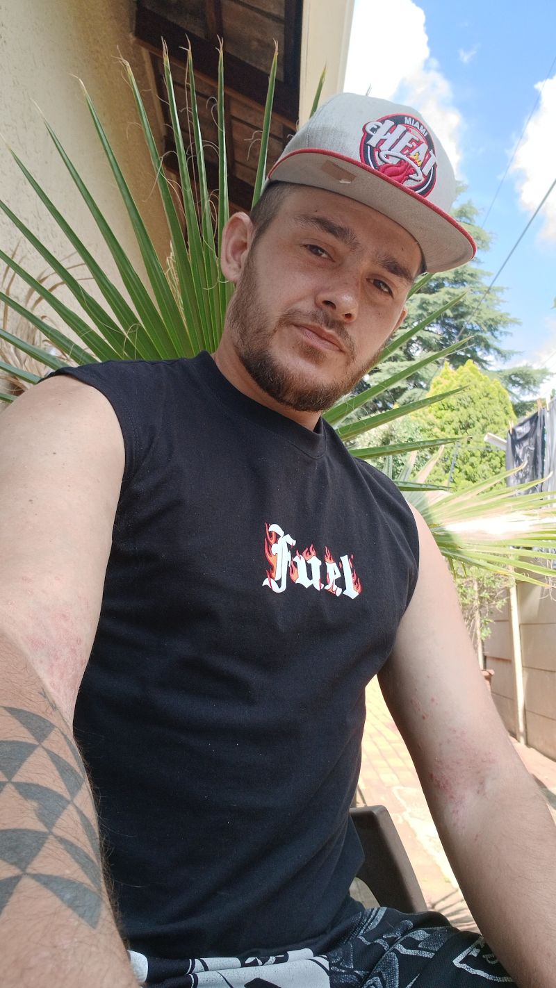 Timmy77_jwv Timmy77_jwv