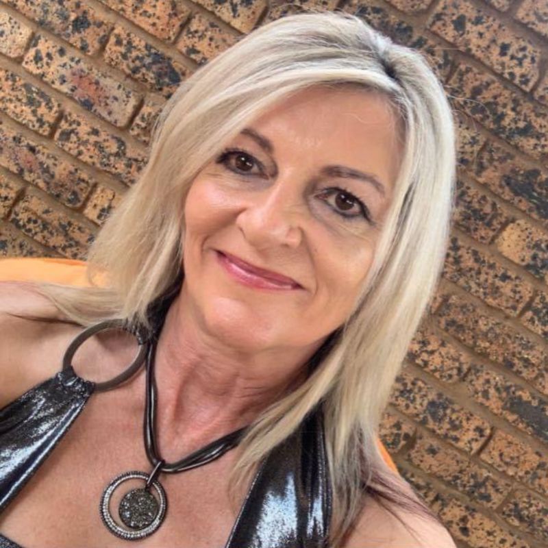 Cat_Katryn Cat_Katryn