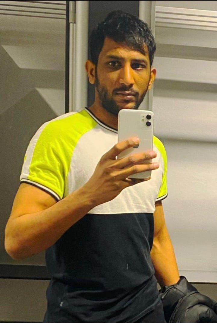 srinipeddi92 srinipeddi92