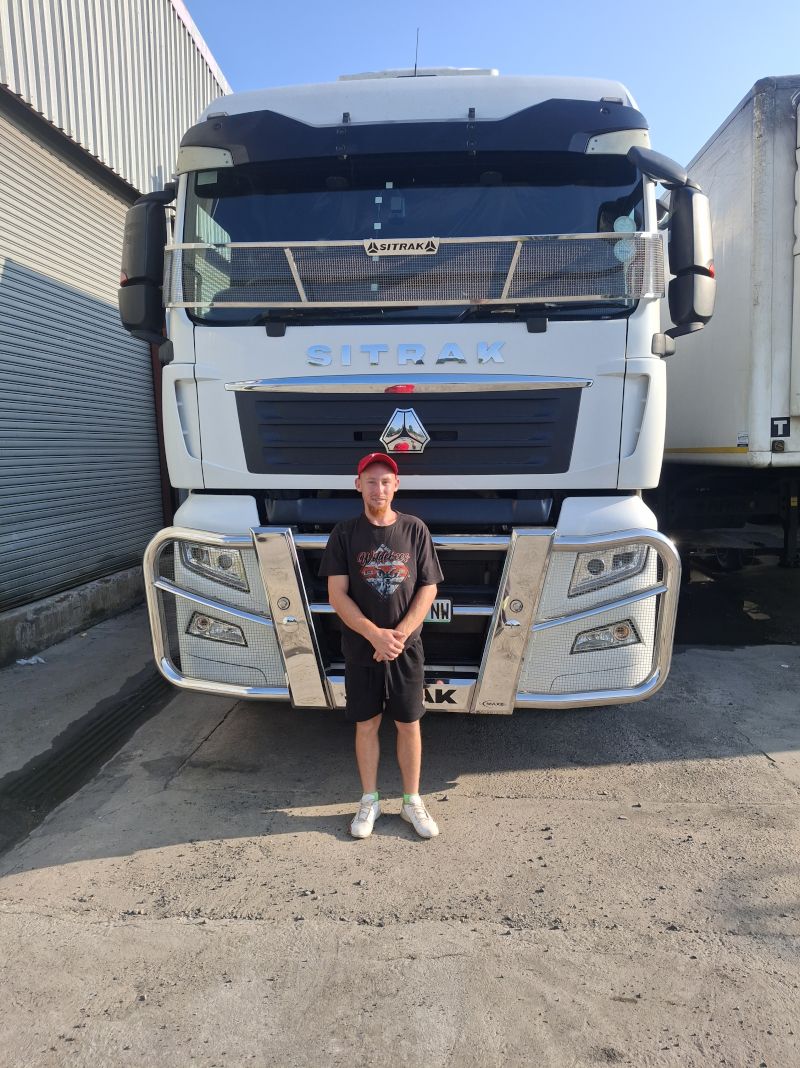 MEERKAT_119 MEERKAT_119