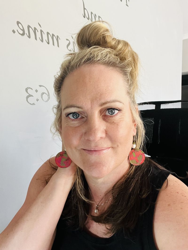 Vroumetnhart Vroumetnhart