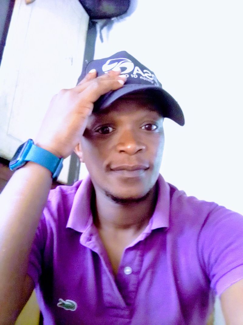 siyabongaremoved
