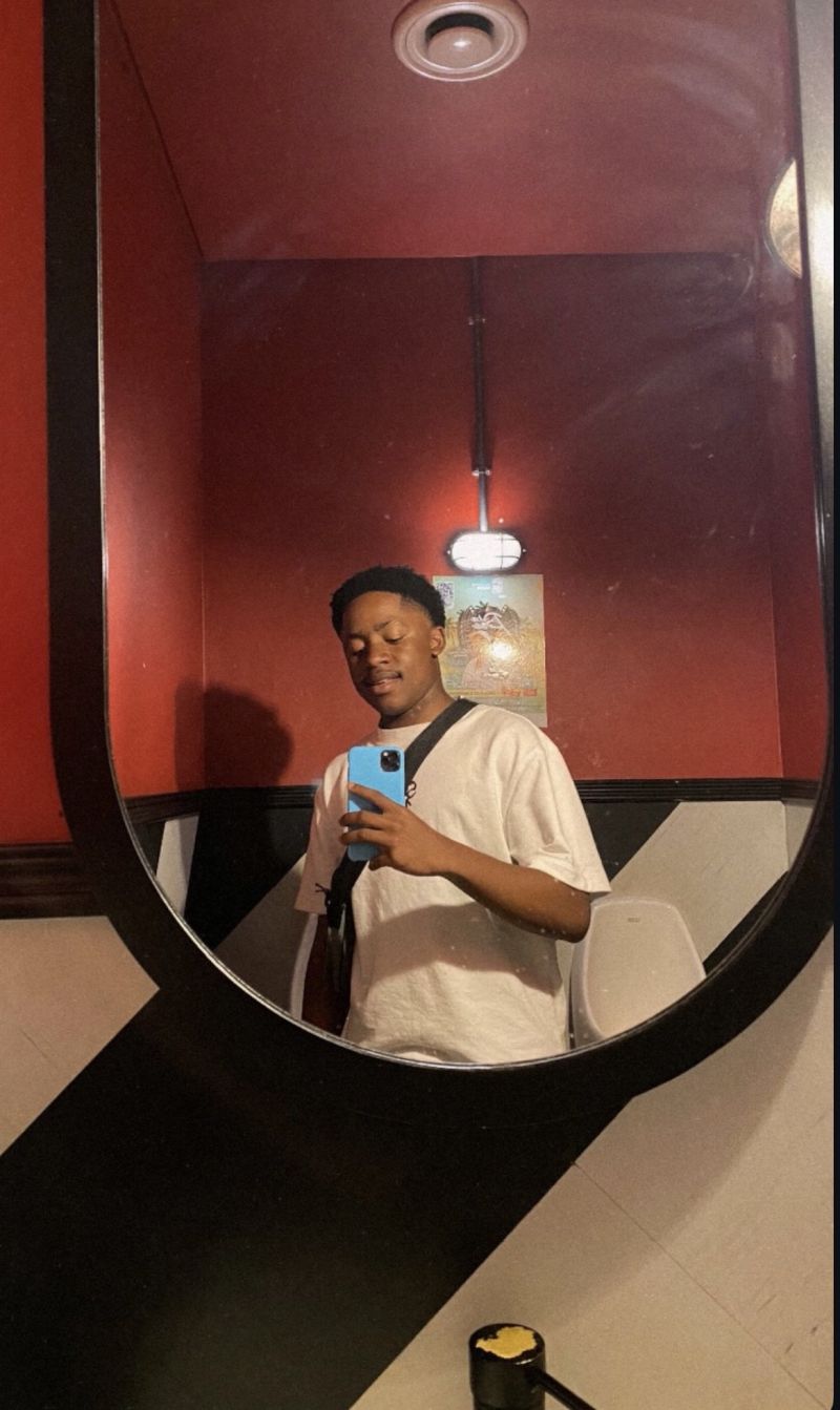 Azola_727