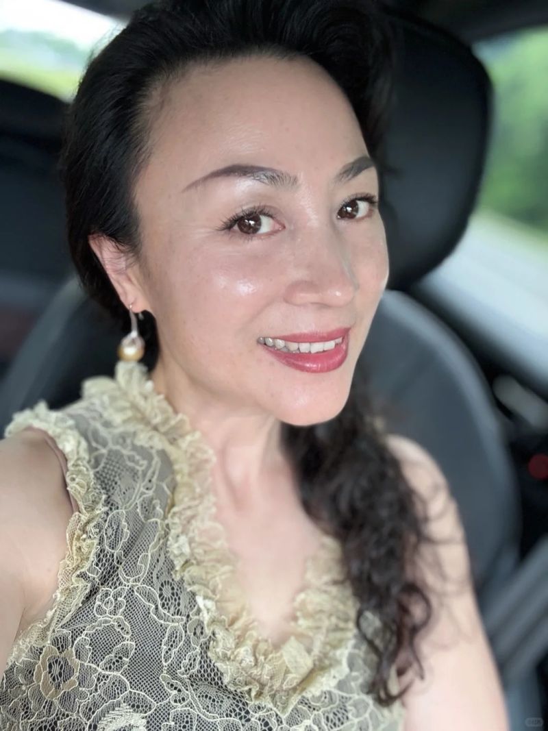 Julia_390