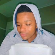 LindaniYL