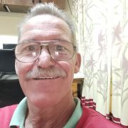 Thinus_1968