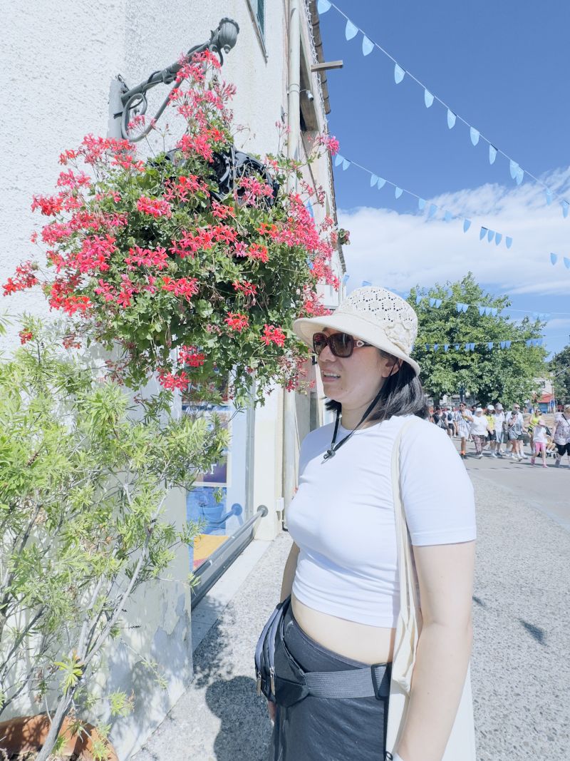 Mary_883 Mary_883
