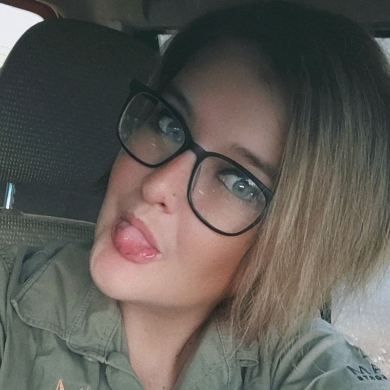 KissingRazor
