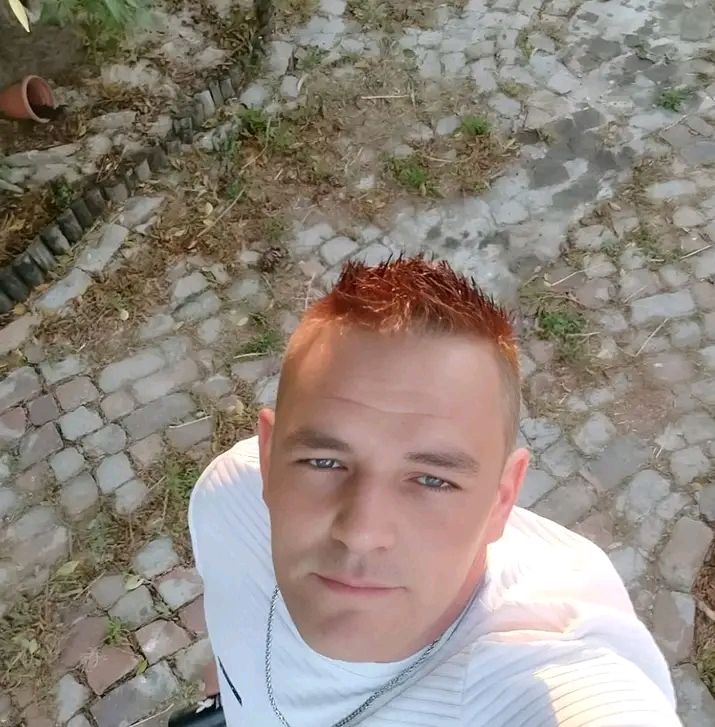 adrieling8