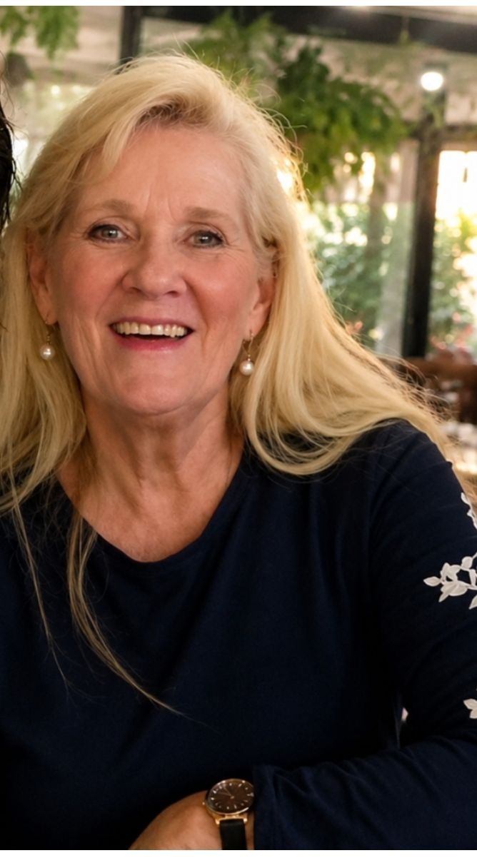 BlondeLady
