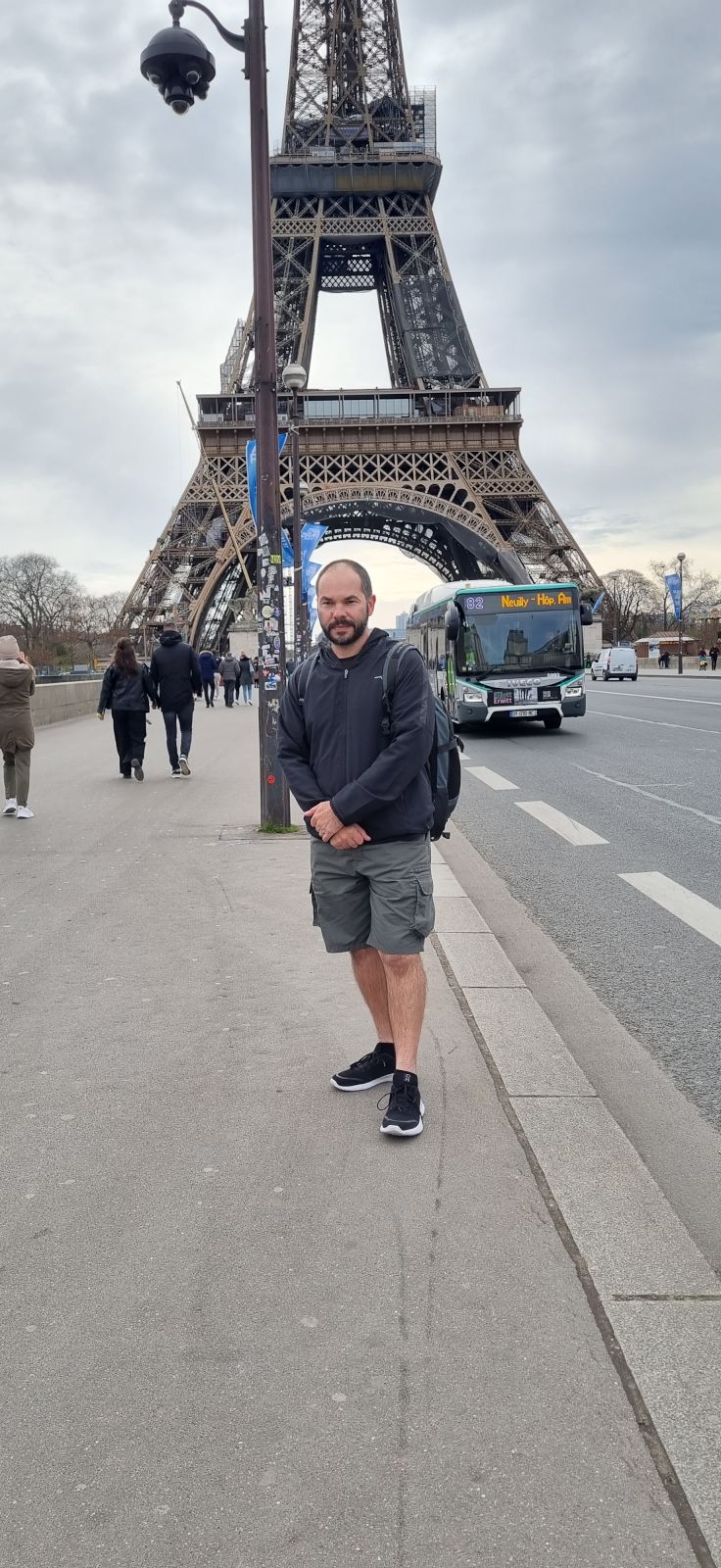 Leo_77